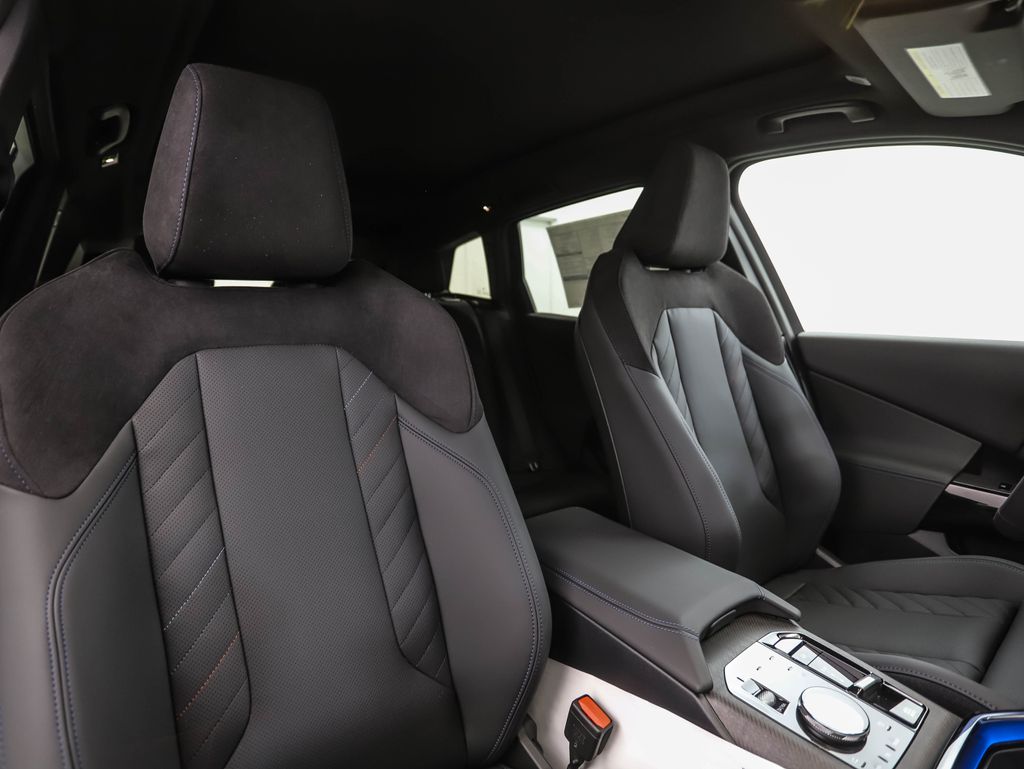 Thumbnail: 2026 BMW X3 - 32