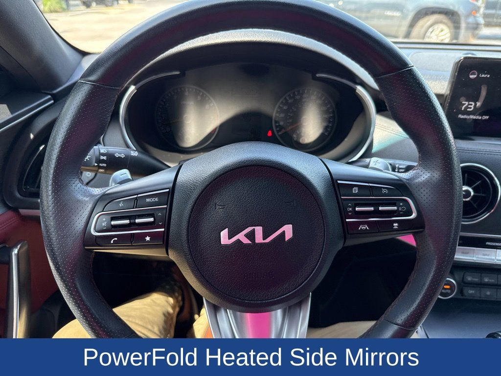 2022 Kia Stinger GT1
