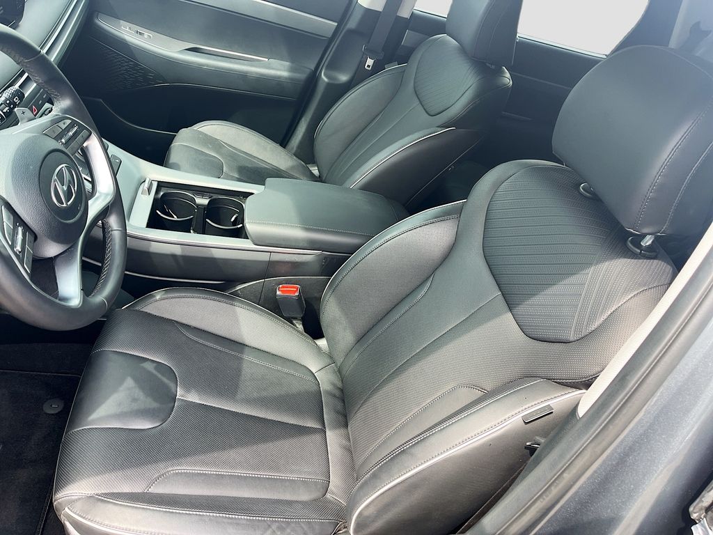 Used 2025 Gray Hyundai XRT image 19