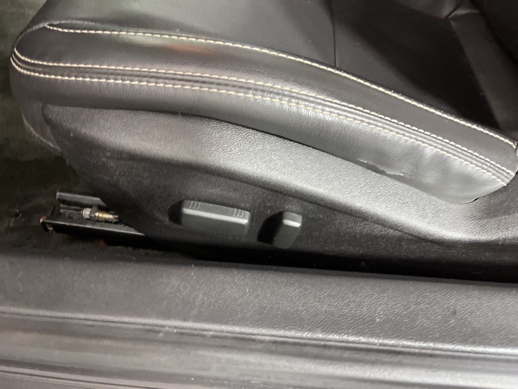 Thumbnail: 2015 Chevrolet Camaro - 20