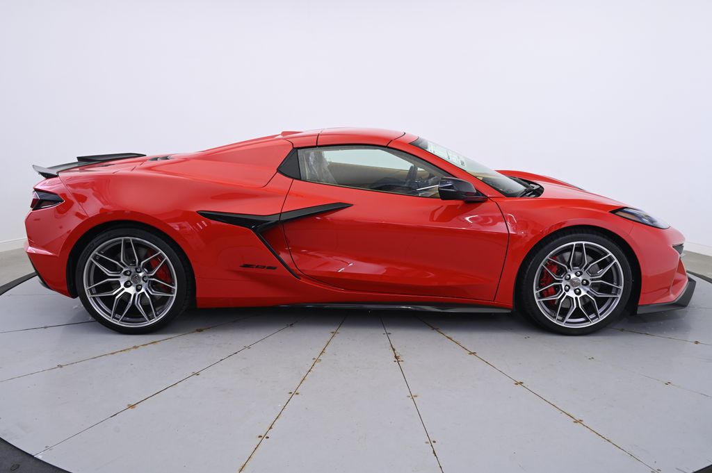 2024 Chevrolet Corvette Z06 8