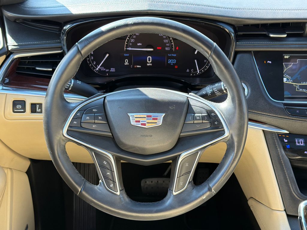 Used 2018 Cadillac XT5 SUV