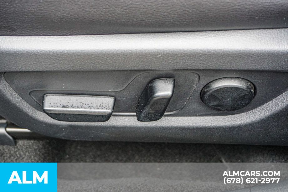 Used 2025 Blue Mazda Premium Plus image 52
