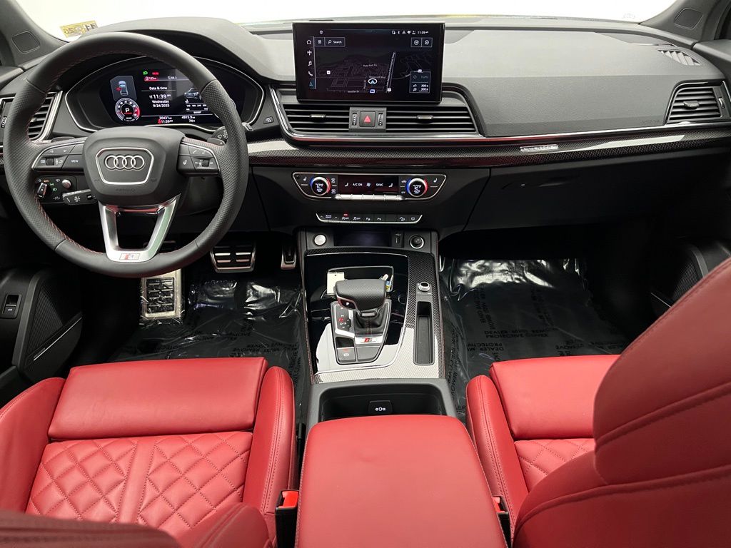 Thumbnail: 2022 Audi SQ5 - 30