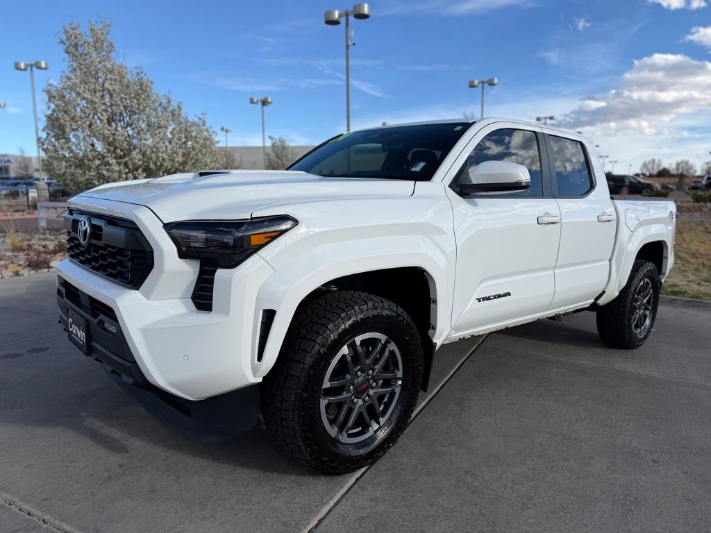 View vehicle photo 3