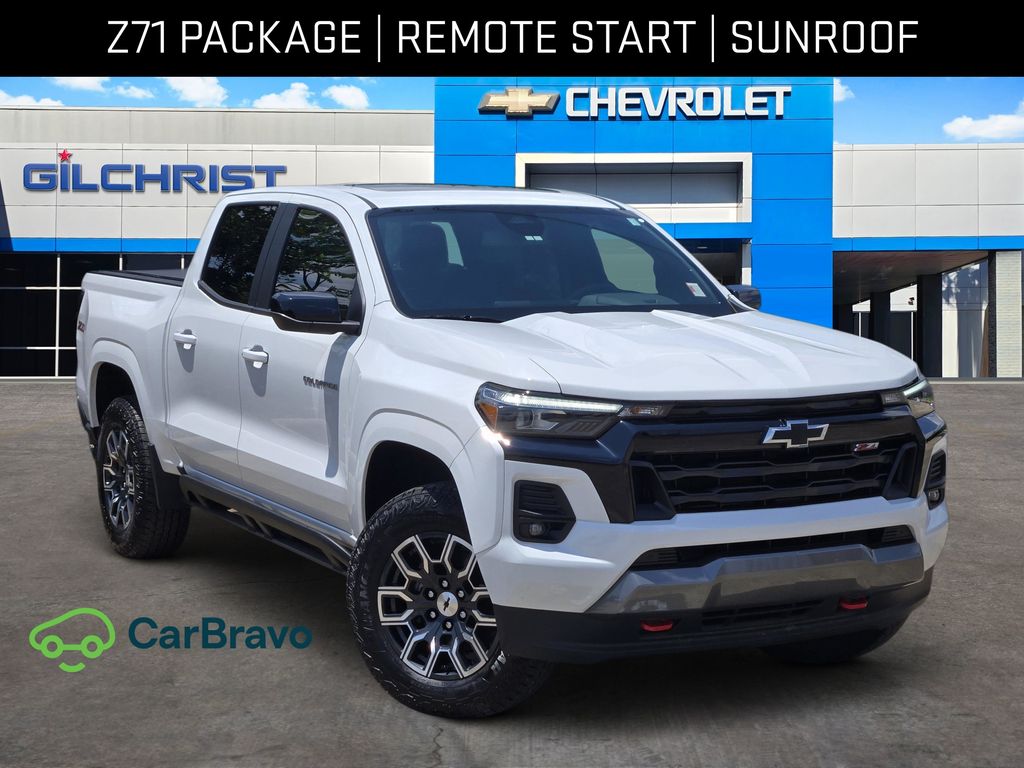 Summit White 2024 Chevrolet Colorado Pickup Truck Four-Wheel Drive 8-Speed Automatic