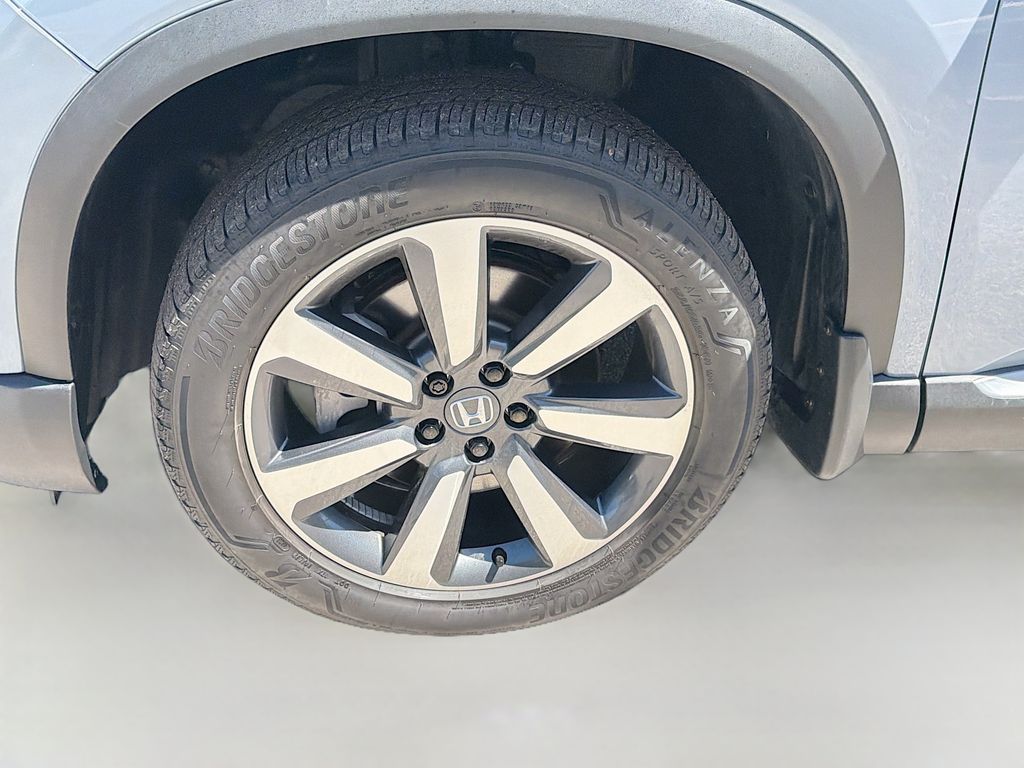 Used 2024 Gray Honda Touring image 33