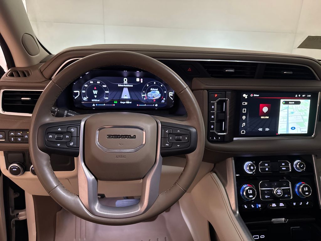 2023 White Frost Tricoat GMC Yukon Denali RWD SUV