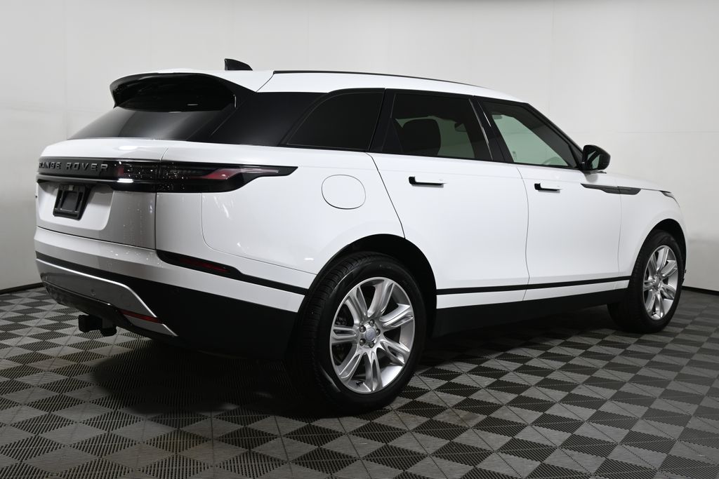 Thumbnail: 2025 Land Rover Range Rover Velar - 7