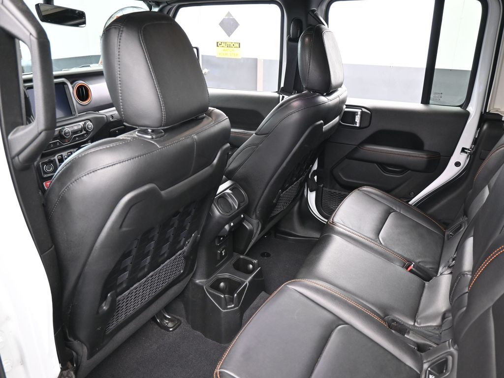 Used 2022 Bright White Clearcoat Jeep Mojave image 36