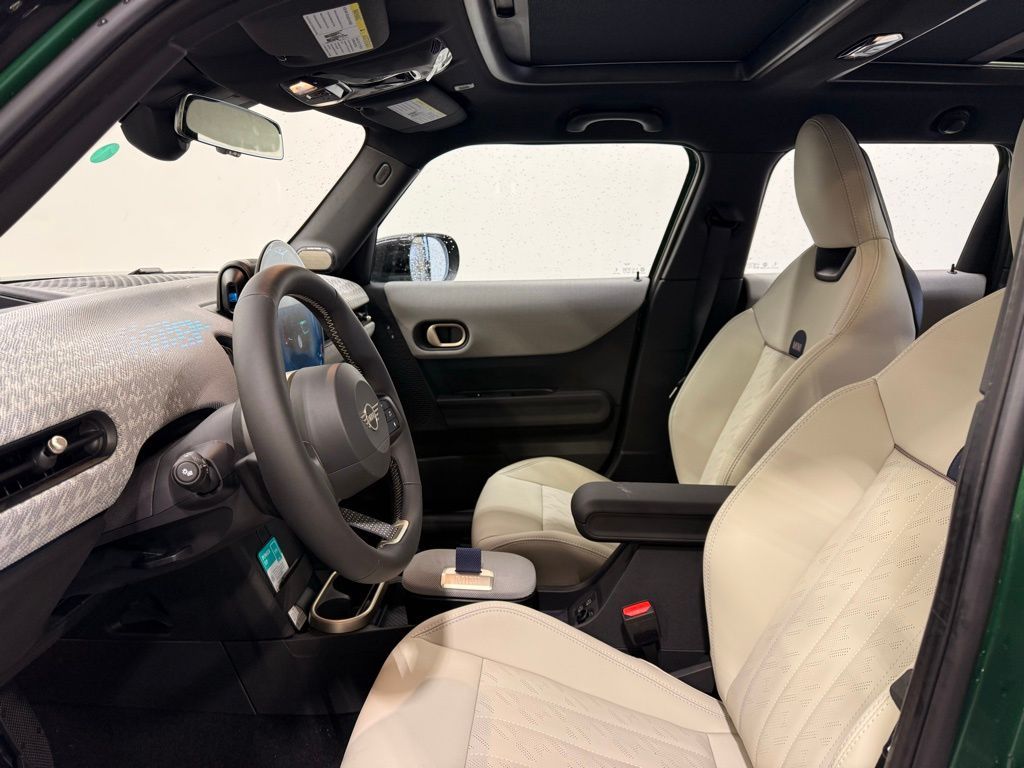 Thumbnail: 2026 MINI Cooper - 12