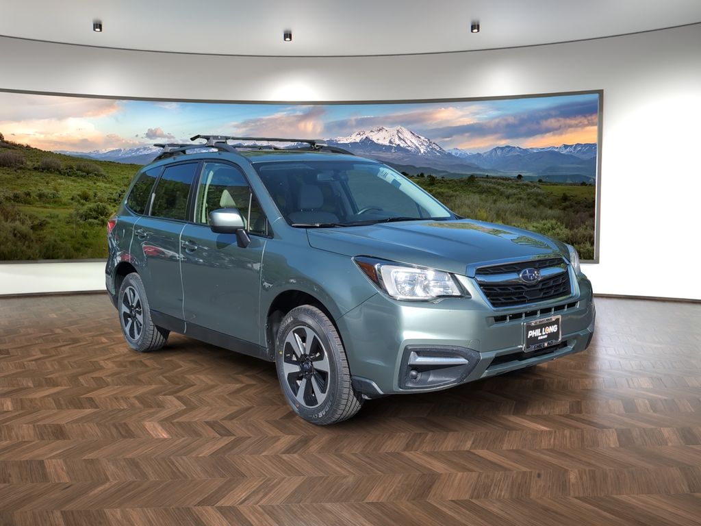 Jasmine Green Metallic 2018 Subaru Forester 2.5i Premium SUV / Crossover All-Wheel Drive 6-Speed Manual