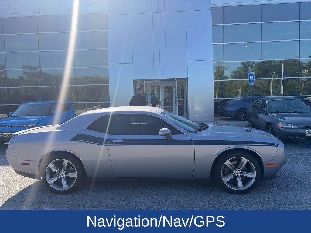 2017 Dodge Challenger SXT