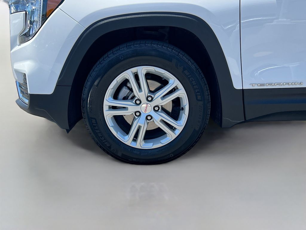 Thumbnail: 2024 GMC Terrain - 29