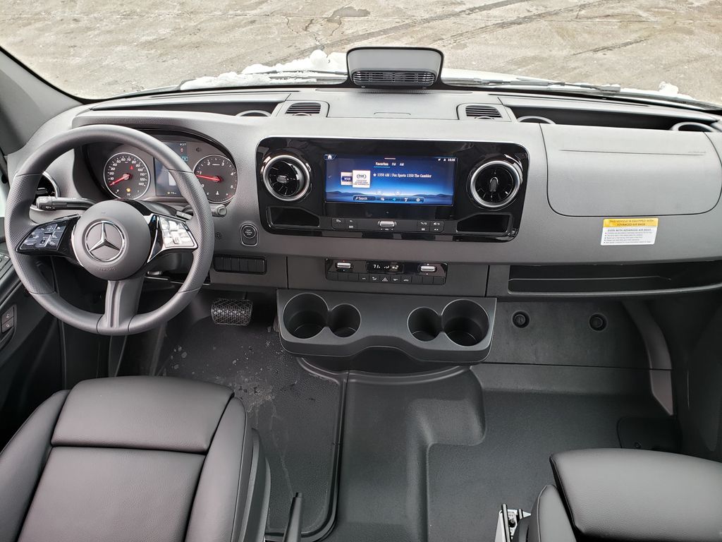 Thumbnail: 2026 Mercedes-Benz Sprinter - 20