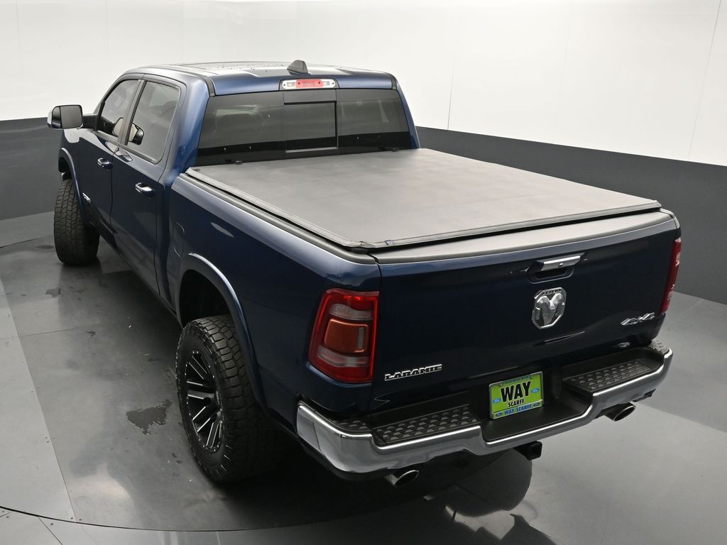 2019 Ram 1500 Laramie Crew Cab 4x4 5'7" Box
