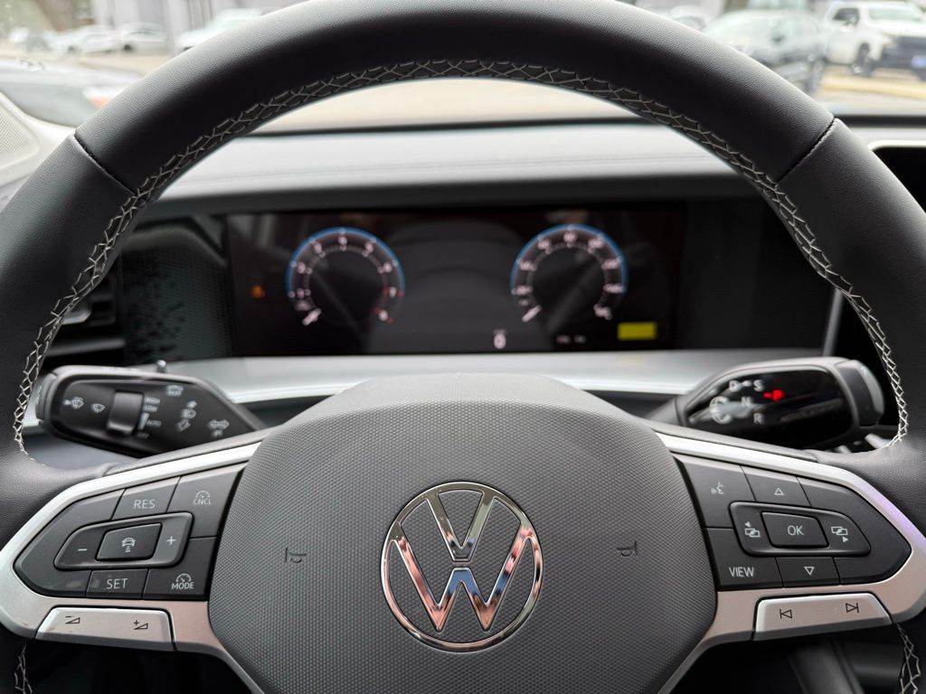 New 2026 White Volkswagen 2.0T SE image 39