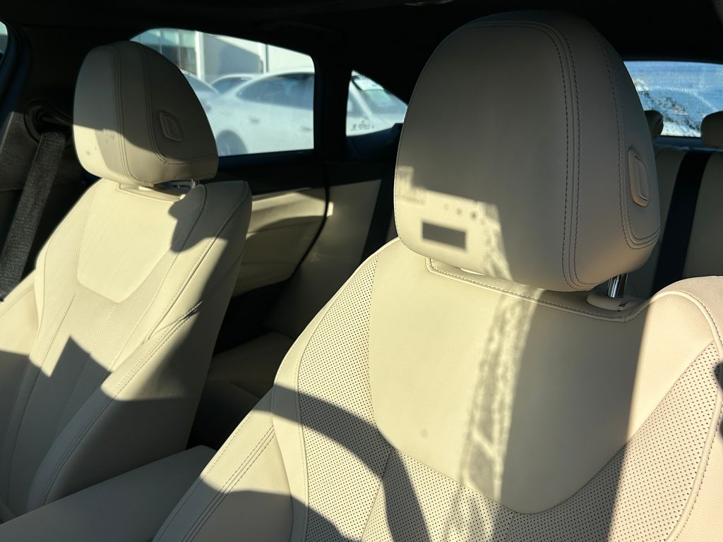 Thumbnail: 2025 BMW i4 - 14