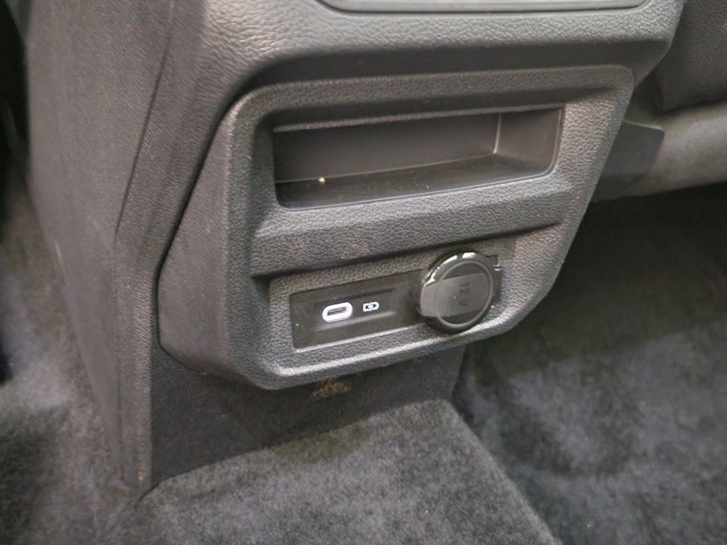 Thumbnail: 2024 Volkswagen Tiguan - 20