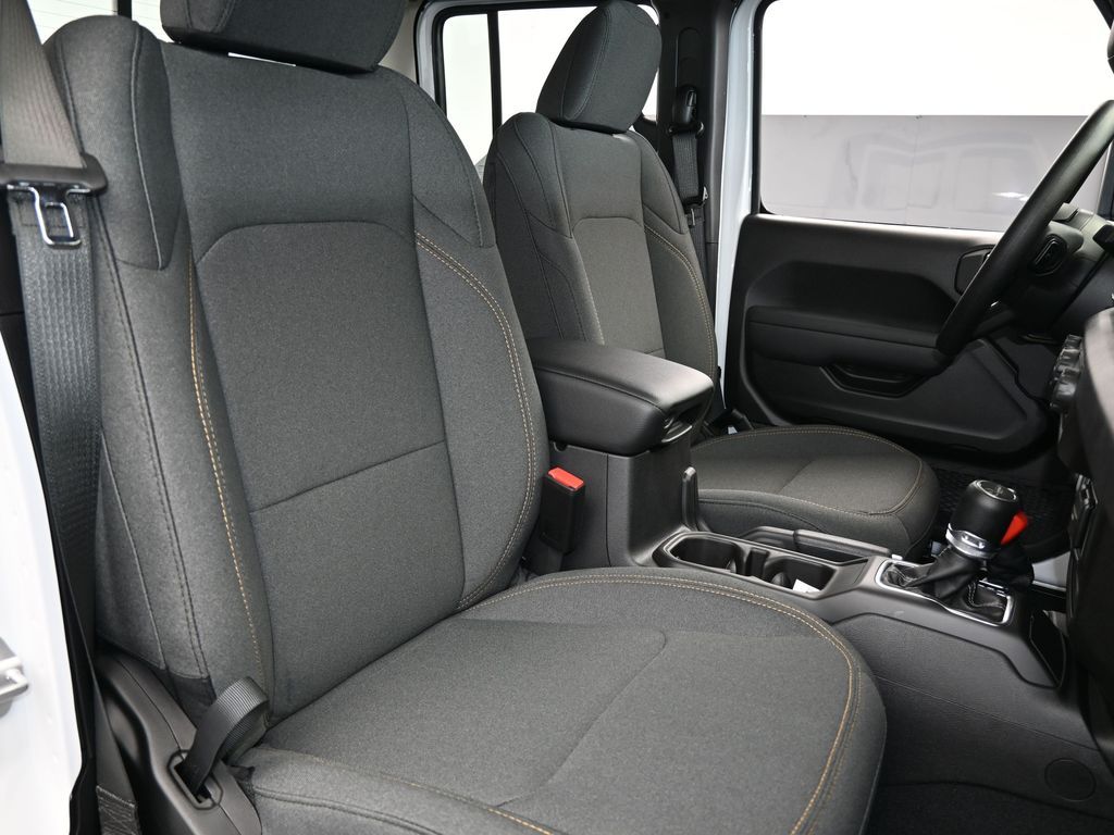 New 2026 bright white clearcoat Jeep Sport image 34