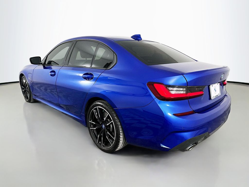 Thumbnail: 2022 BMW 3 Series - 7