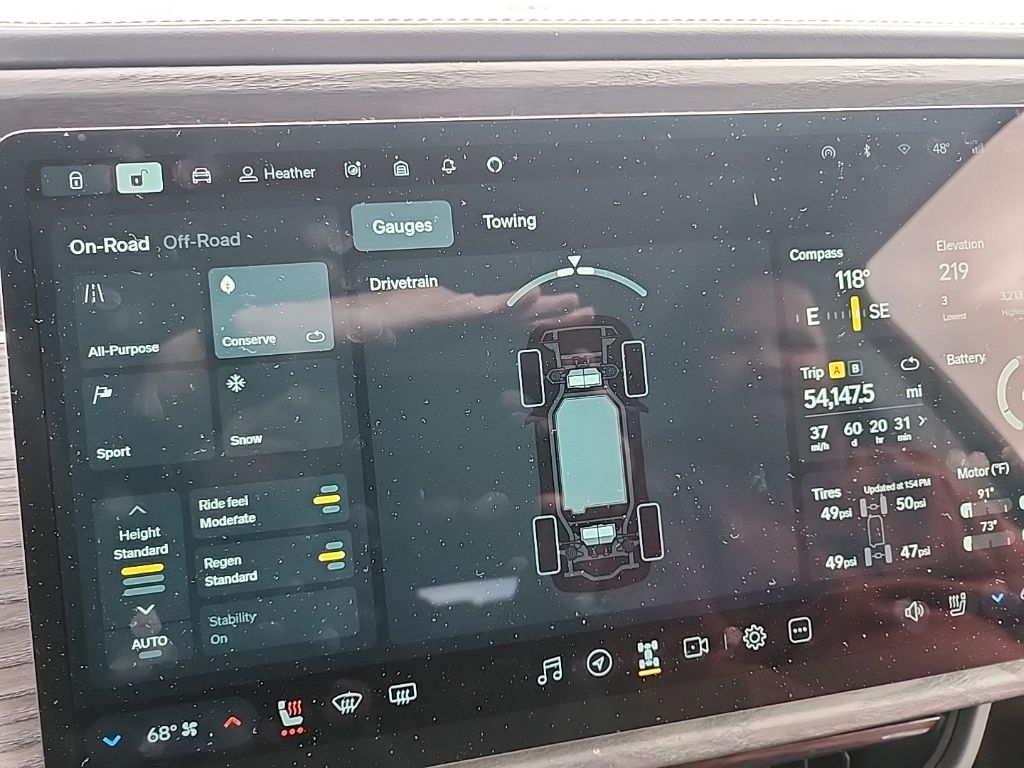 2024 Rivian R1S Adventure Quad Motor Large Pack