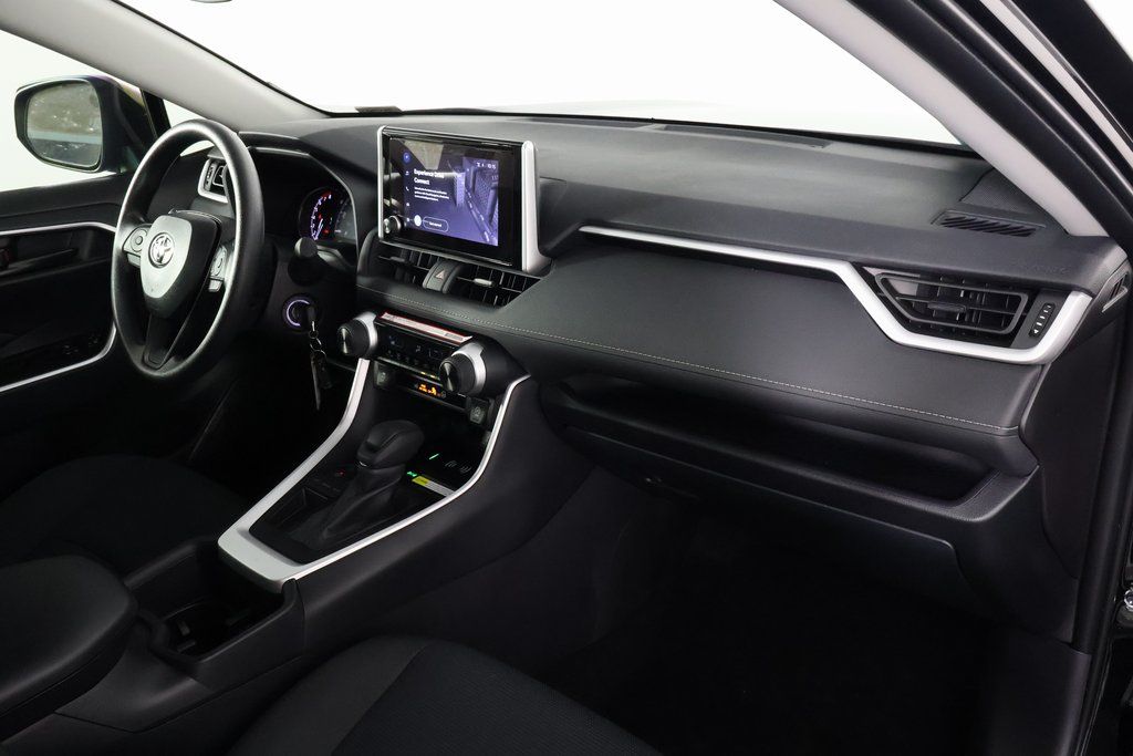 Thumbnail: 2025 Toyota RAV4 - 9