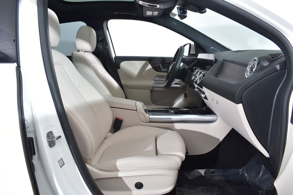 Thumbnail: 2026 Mercedes-Benz GLA - 24