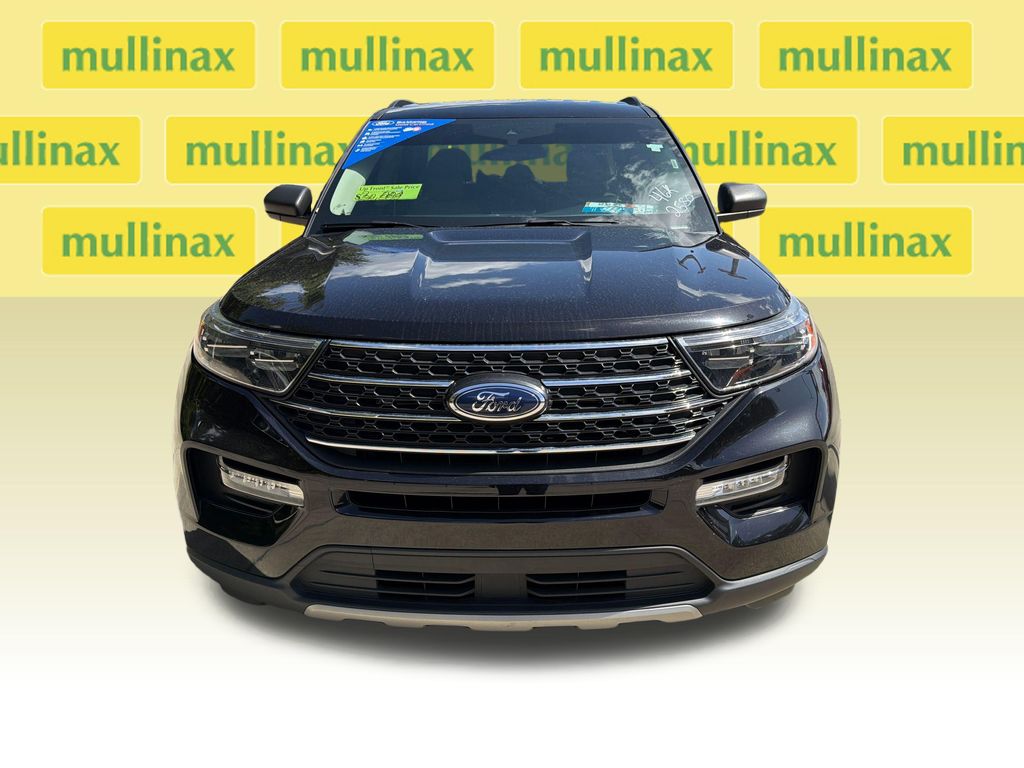 Certified Used 2024 Black Ford XLT image 15