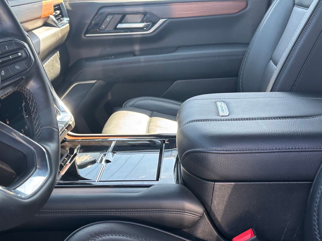 Used Car 2025 Gmc Yukon  Denali For Sale Under $80,000 In Austin, Texas