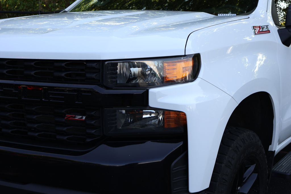 Thumbnail: 2021 Chevrolet Silverado 1500 - 3