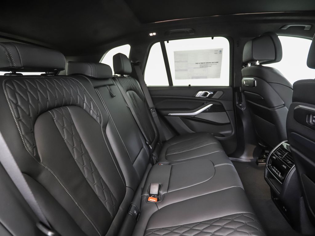 Thumbnail: 2026 BMW X5 - 27