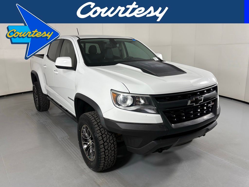 Summit White 2019 Chevrolet Colorado Pickup Truck Four-Wheel Drive 8-Speed Automatic