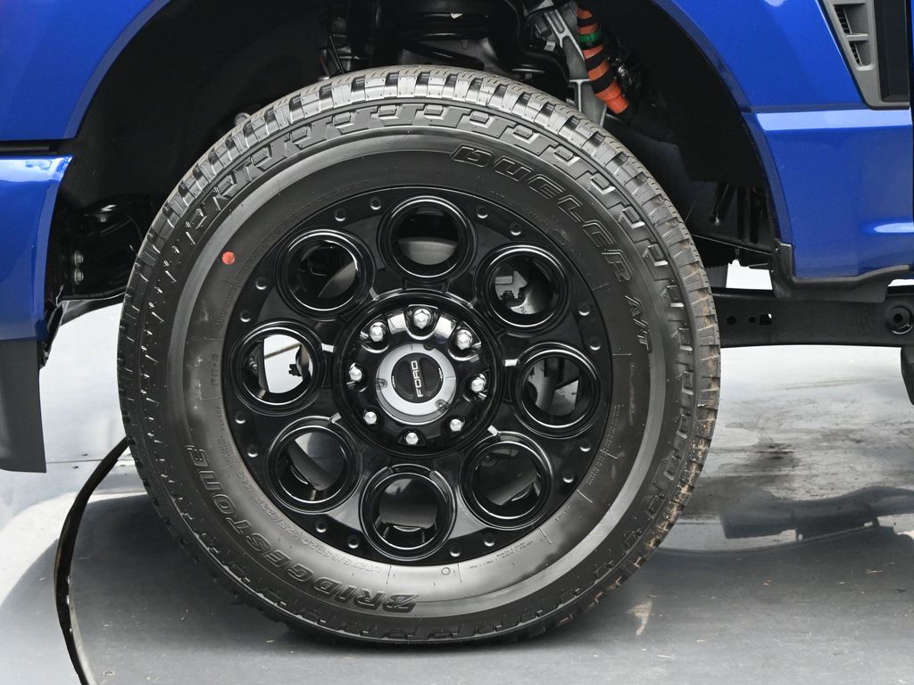 2026 Ford F-350 Lariat photo 23