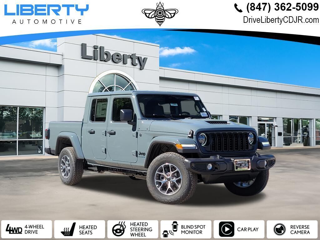 Anvil Clearcoat 2026 Jeep Gladiator Pickup Truck Four-Wheel Drive 8-Speed Automatic