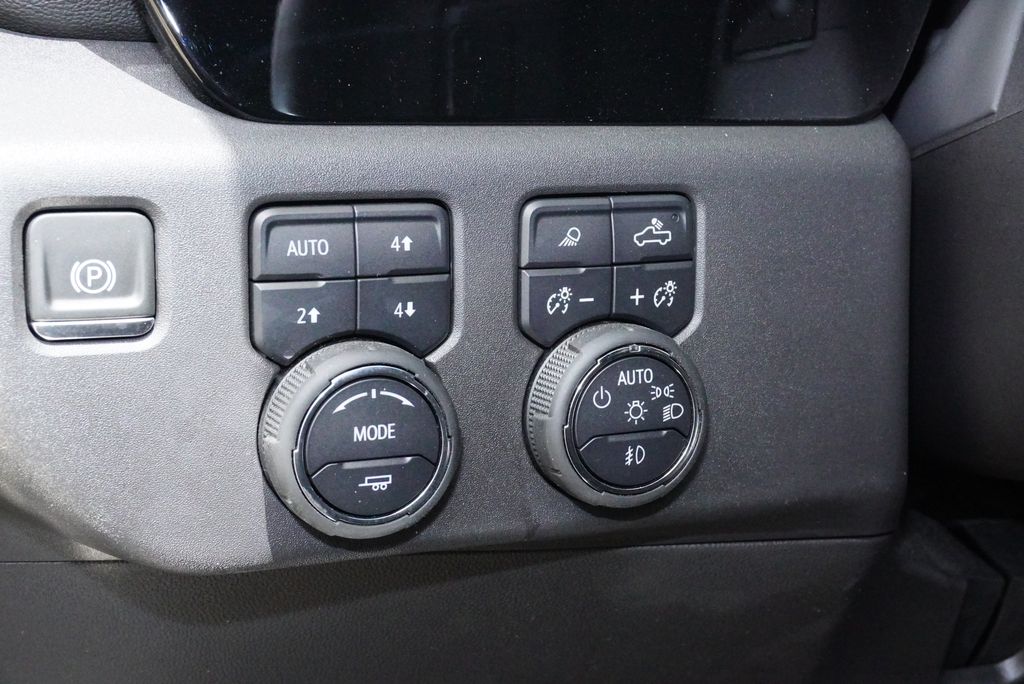 Used Car 2024 Chevrolet Silverado 1500  Lt Trail Boss For Sale Under $50,000 In Weatherford, Texas