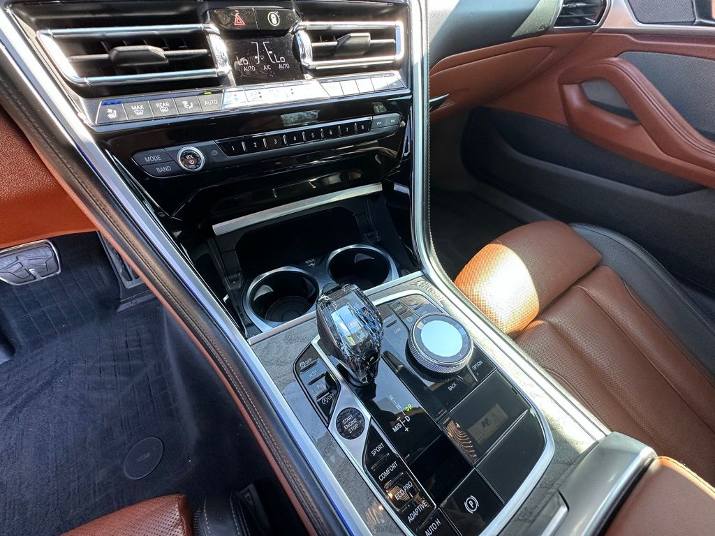 2020 BMW 8 Series 840i 29