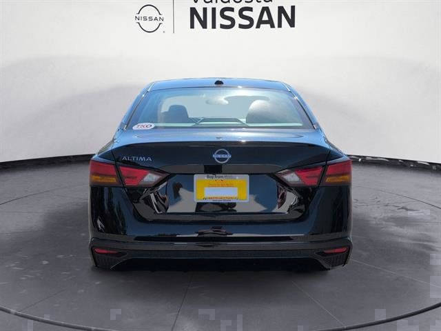 New 2025 Nissan Altima Sedan