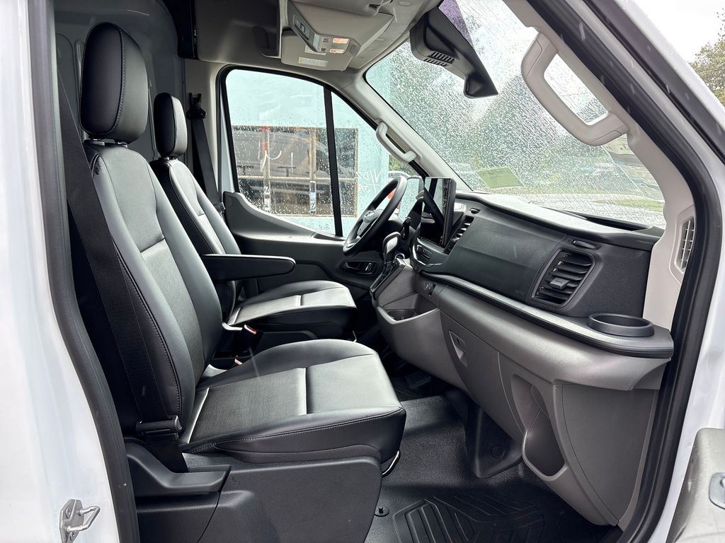 New 2026 White Ford Base image 5
