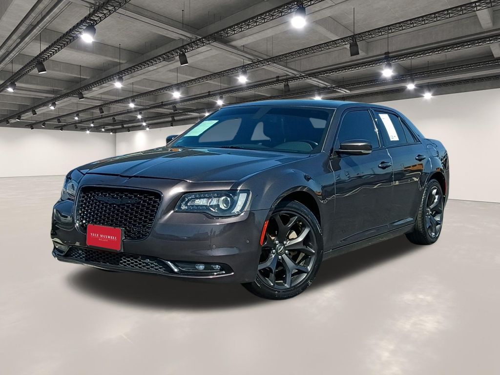 2022 Chrysler 300