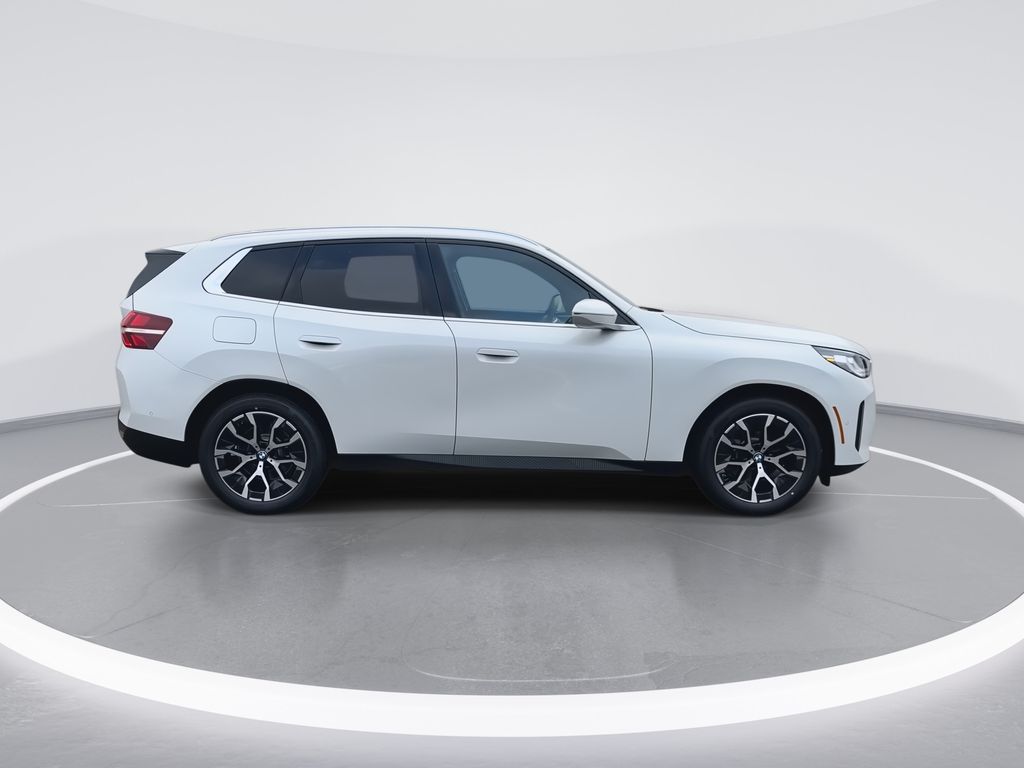 Thumbnail: 2026 BMW X3 - 9