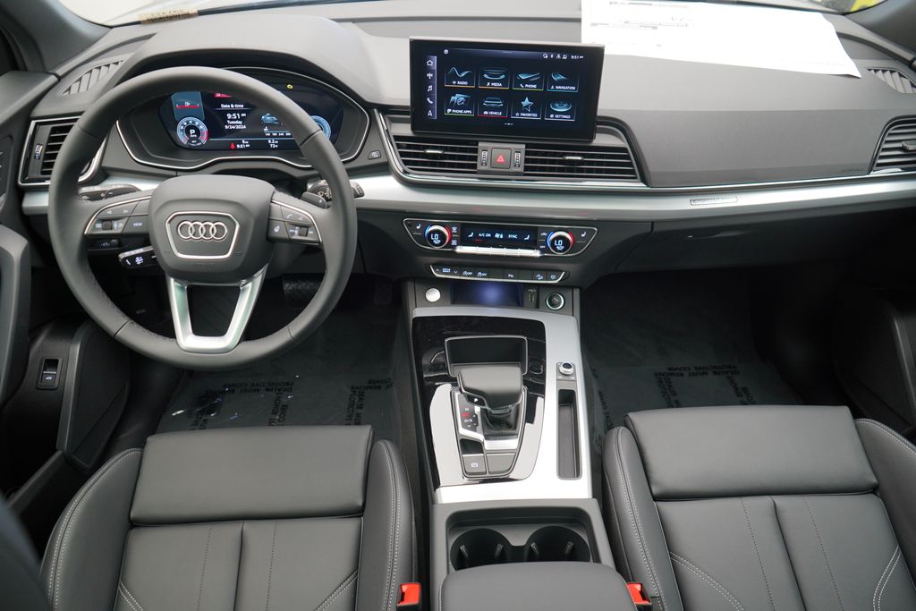 2024 Audi Q5  12