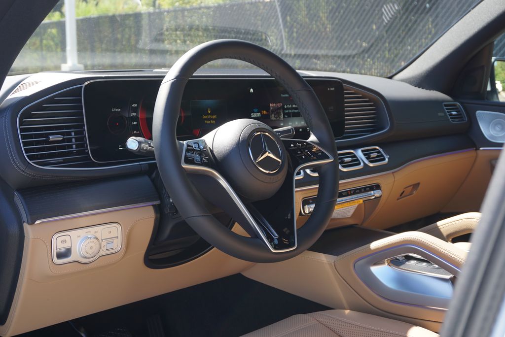 Thumbnail: 2026 Mercedes-Benz GLE - 27