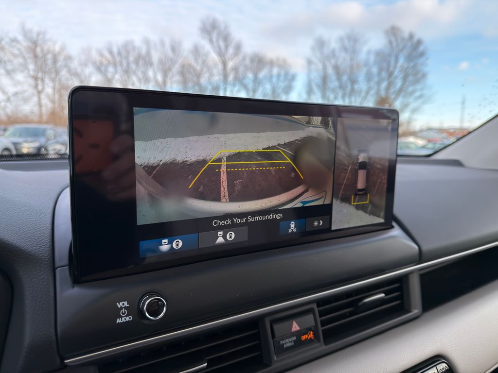 Thumbnail: 2026 Honda Pilot - 32