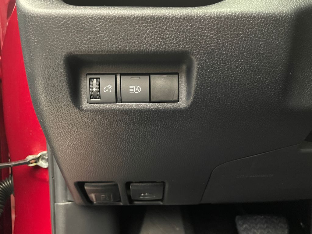 2023 Toyota RAV4 Adventure 21