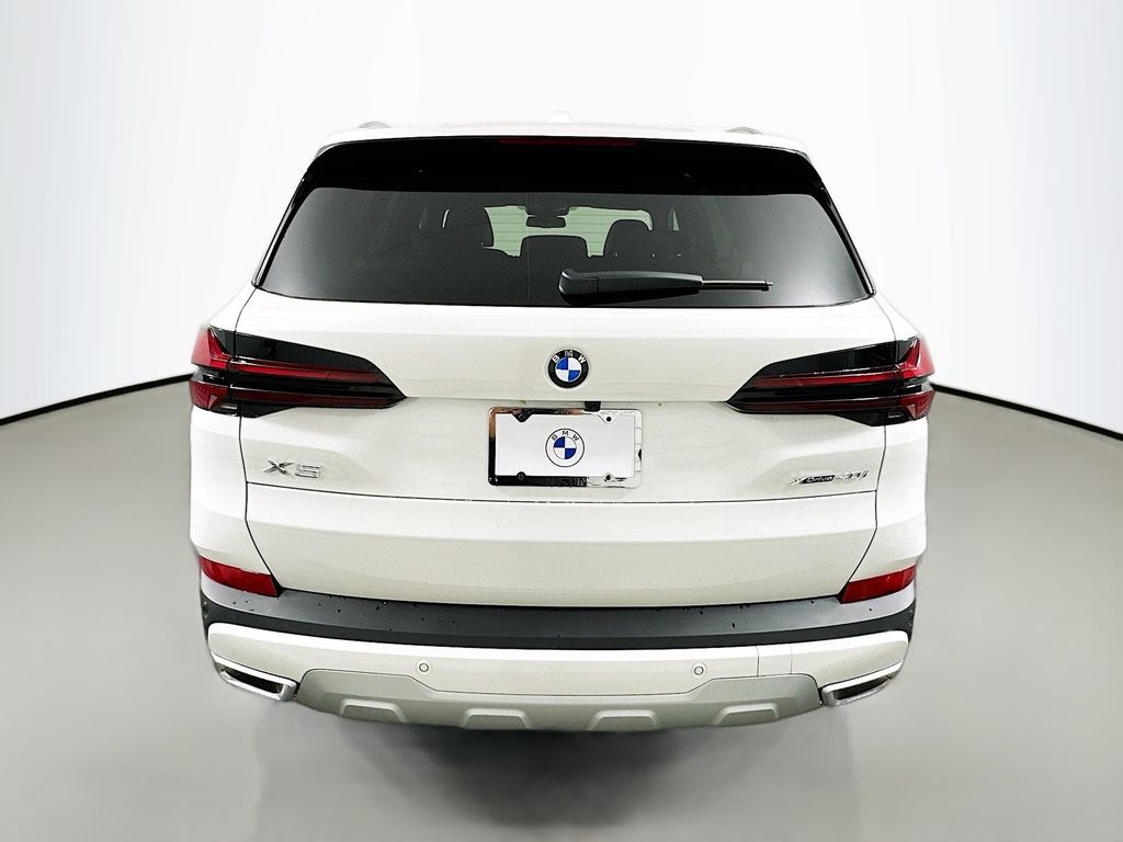 Thumbnail: 2026 BMW X5 - 6