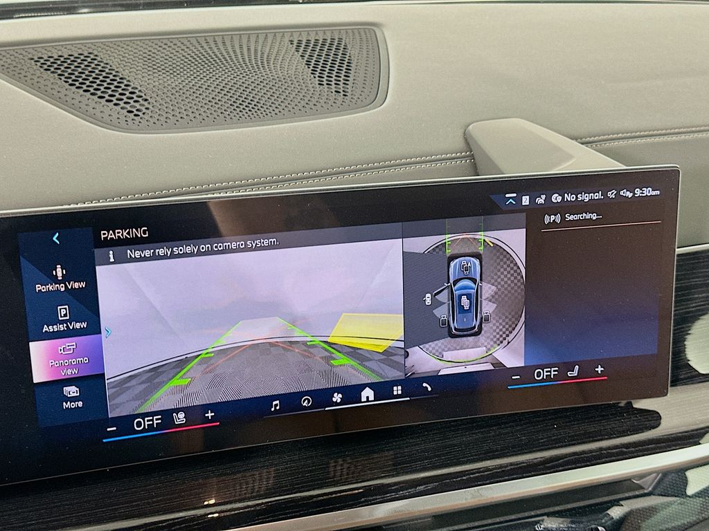 Thumbnail: 2026 BMW X5 - 13