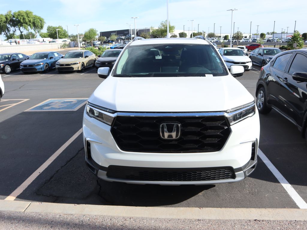 Thumbnail: 2024 Honda Pilot - 2