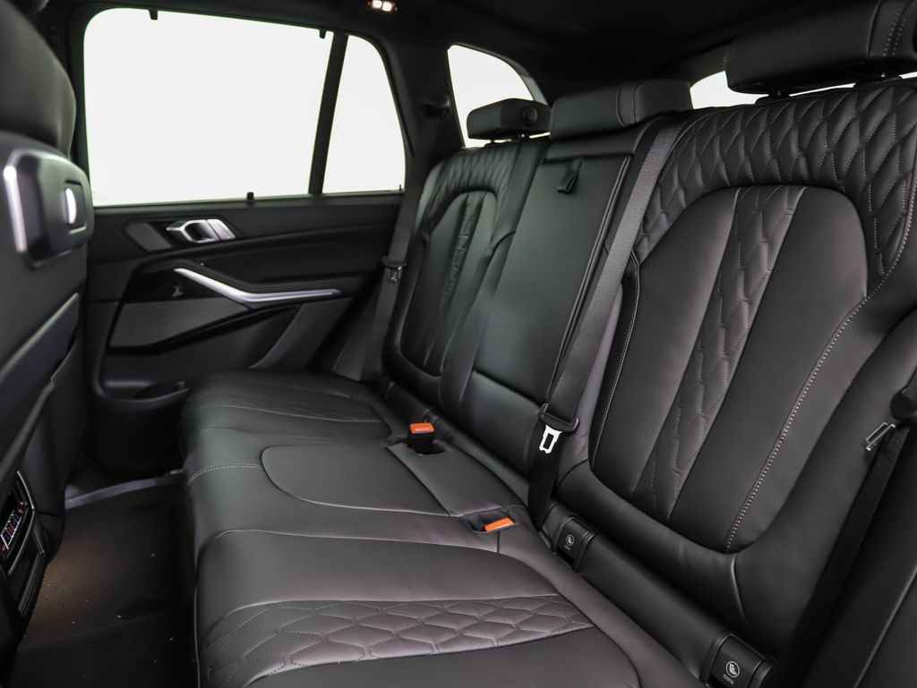 Thumbnail: 2026 BMW X5 - 22