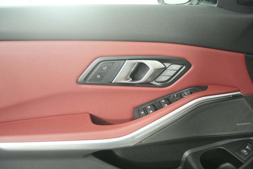 Thumbnail: 2026 BMW 3 Series - 8